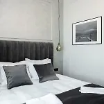 Przy Monte Cassino Apartment